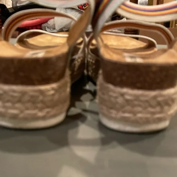 Steve Madden platform sandals - Picture 4 of 5